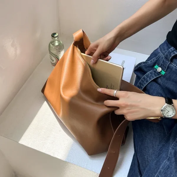 2023 New Fashion Casual Tote Bag Women Handbags Soft Leather Large Capacity Single Shoulder Bag Female Crossbody Handbag